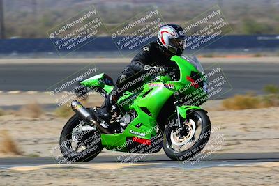 media/Apr-10-2022-SoCal Trackdays (Sun) [[f104b12566]]/Turn 14 (10am)/